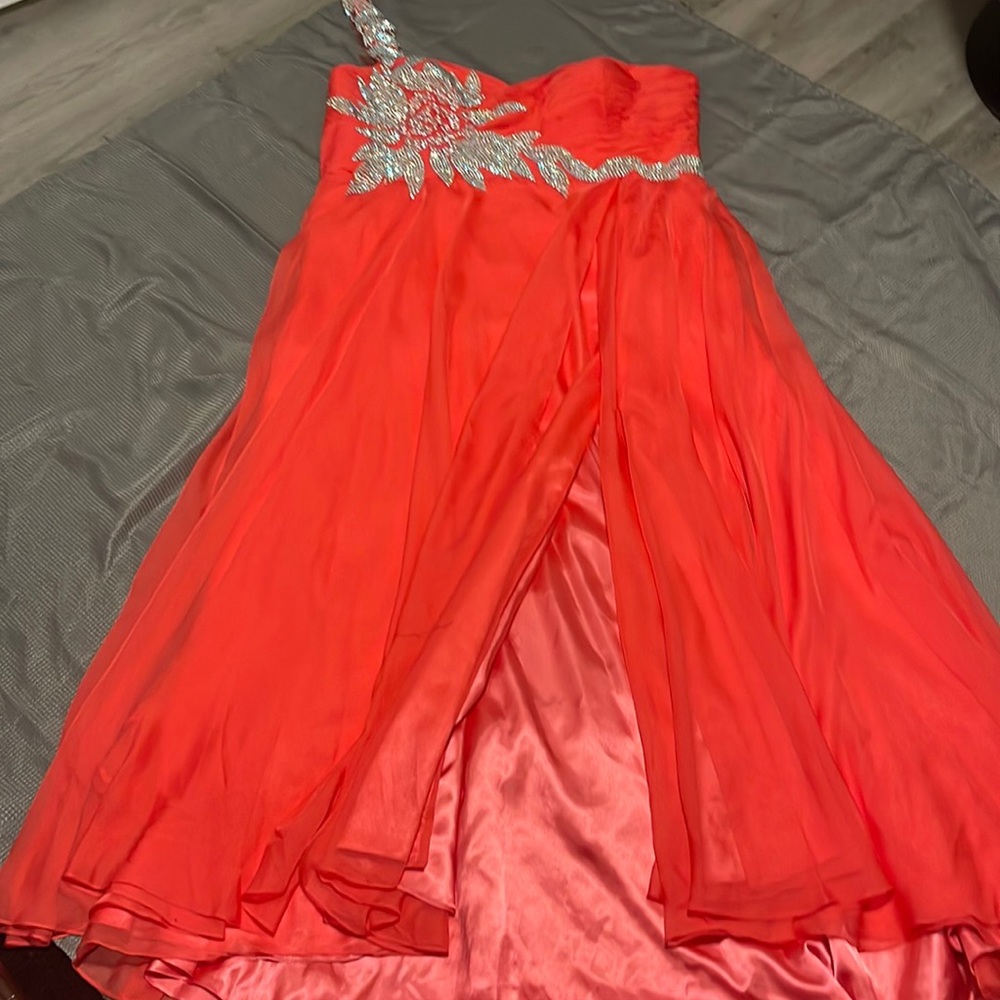 Kasey J. Long Gown Dress Women’s Size 26 Hot Coral.
